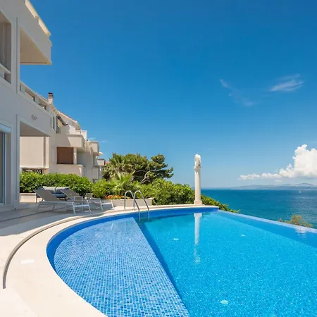 La - Beachfront - Infinity Heated Pool - New Sutivan