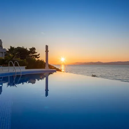 La - Beachfront - Infinity Heated Pool - New * スティヴァン