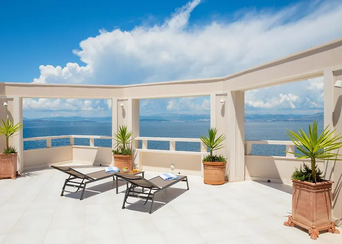 La - Beachfront - Infinity Heated Pool - New 别墅