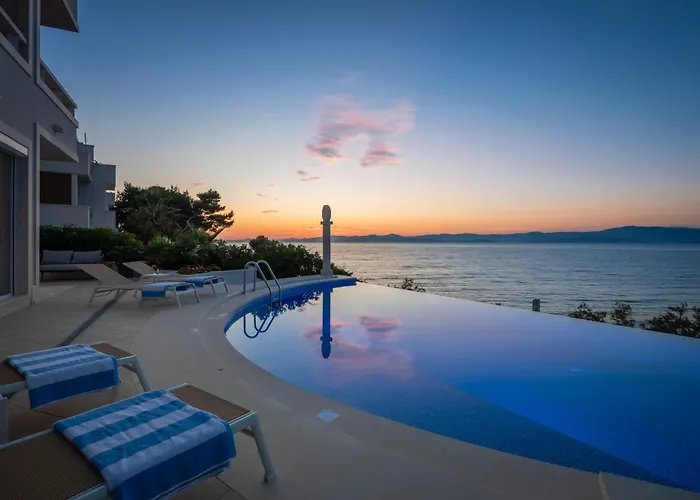 La - Beachfront - Infinity Heated Pool - New 苏提万