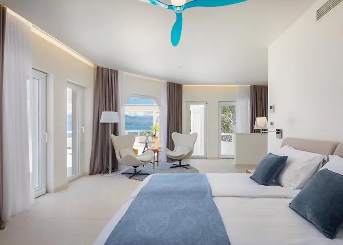 La - Beachfront - Infinity Heated Pool - New 别墅 苏提万