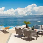 빌라 La - Beachfront - Infinity Heated Pool - New *