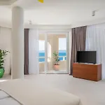 La - Beachfront - Infinity Heated Pool - New 빌라 *