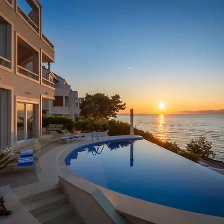 La - Beachfront - Infinity Heated Pool - New 수티반